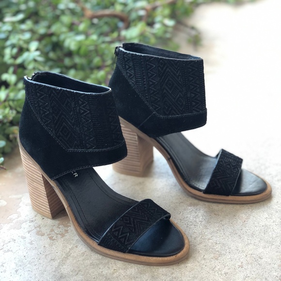 Kelsi Dagger Shoes - Kelsi Dagger Merrik Black Suede Block Heels